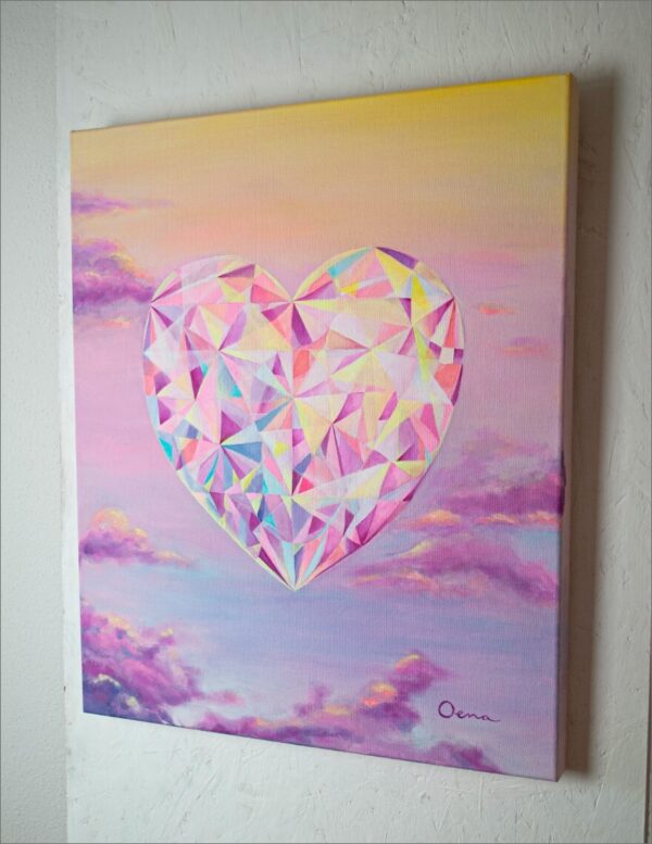 Spirituelle Kunst: Acrylbild auf Leinwand, Herzkristall vor Wolkenhimmel in lila, rosa, gelb Farben