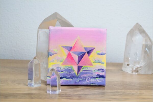 Spirituelle Kunst: Acrylbild auf Leinwand, heilige Geometrie, pink-violette Merkaba vor pink-violettem Wolkenhimmel Hintergrund